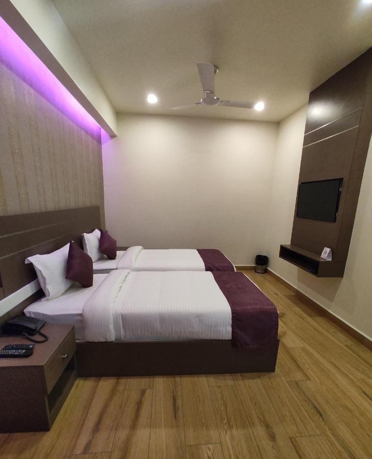 מלון Lavender Infopark Kochi מראה חיצוני תמונה